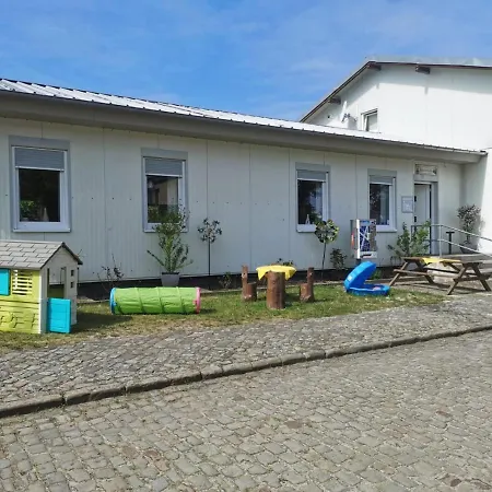 Bed & Breakfast Gasthaus Altstader Bahnhof